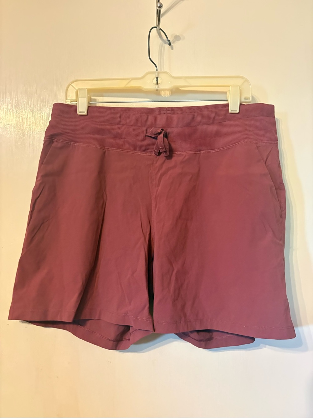 Women’s Tuff Athletic Drawstring Active Shorts in Dusty Rose Size XL